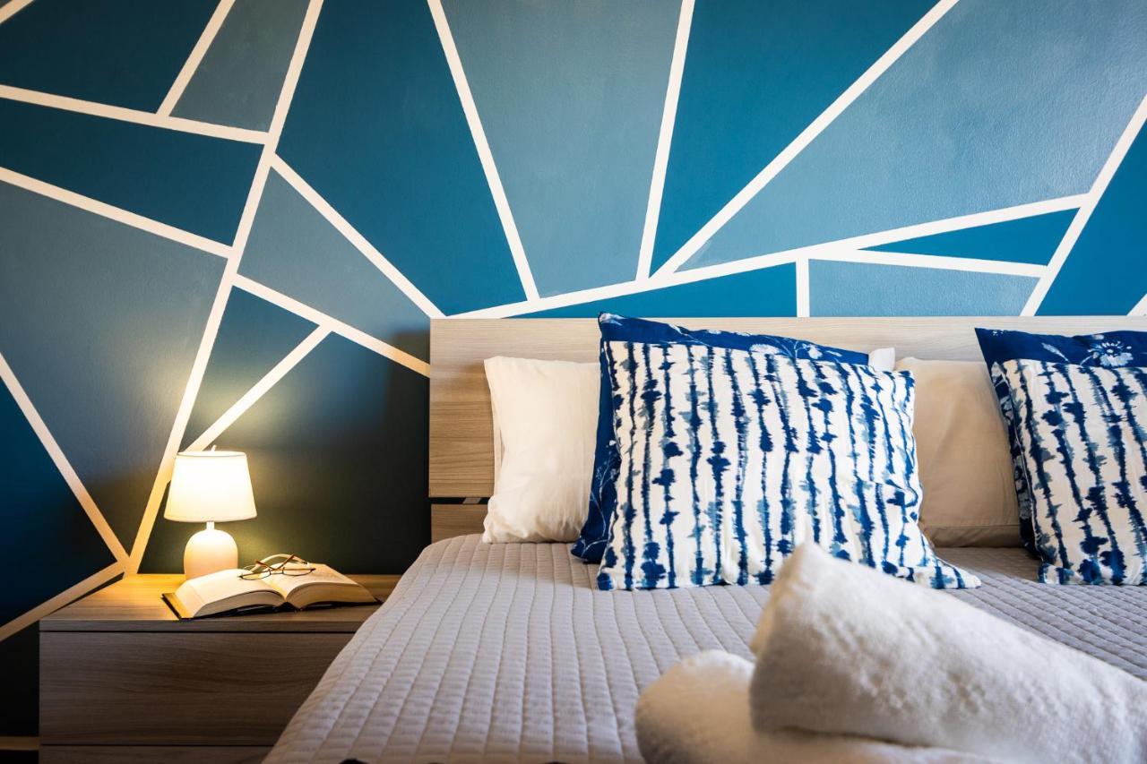 Blue Wave Apartment Arona - Lago Maggiore Zewnętrze zdjęcie