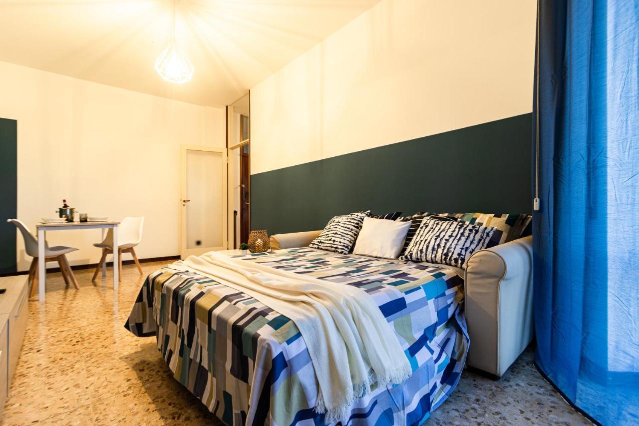 Blue Wave Apartment Arona - Lago Maggiore Zewnętrze zdjęcie