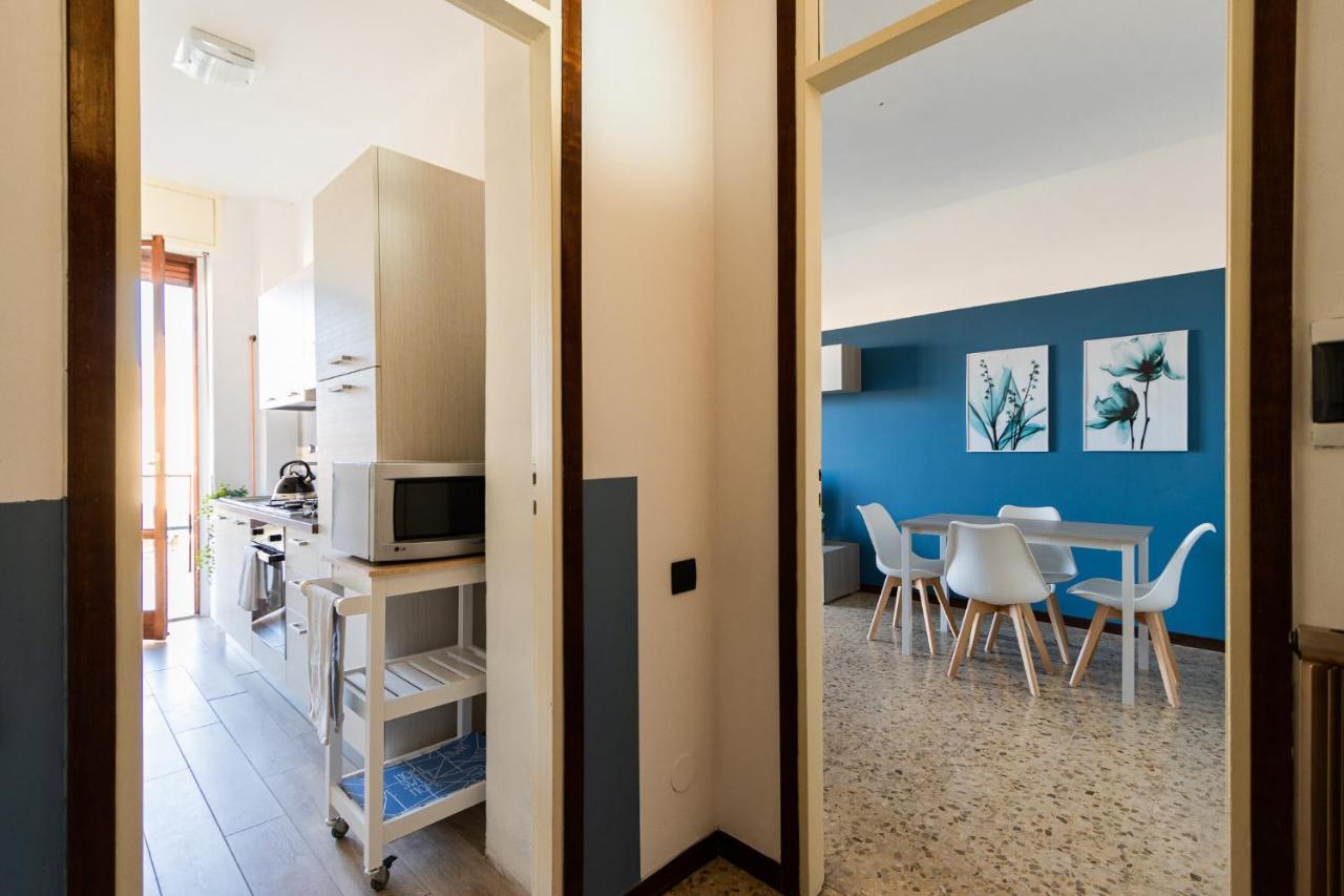 Blue Wave Apartment Arona - Lago Maggiore Zewnętrze zdjęcie
